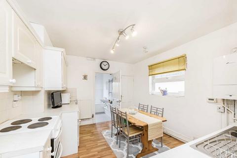 2 bedroom maisonette for sale, Grenfell Road, Mitcham CR4