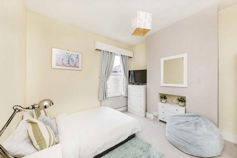 2 bedroom maisonette for sale, Grenfell Road, Mitcham CR4