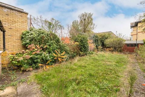 3 bedroom semi-detached house for sale, Longley Road, London SW17