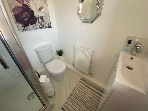 Ensuite