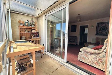 2 bedroom bungalow for sale, Pennine Gardens, Weston super Mare BS23