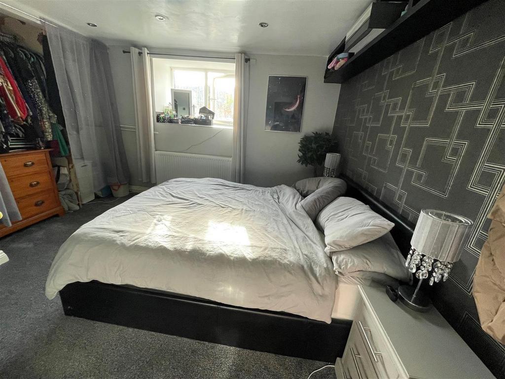 Double Bedroom