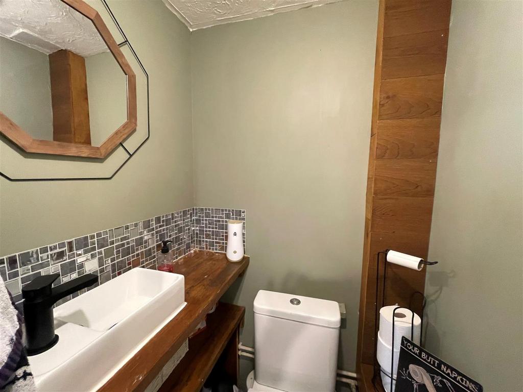 Separate WC