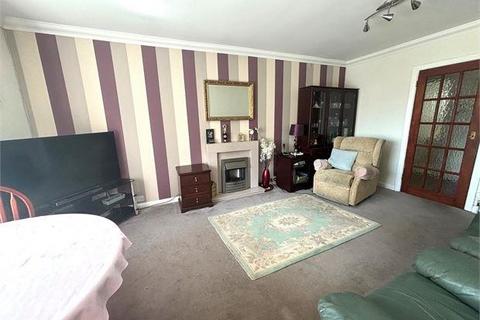 27 Cardigan Crescent, Weston-super-mare, BS22 8NS