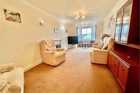 2 bedroom apartment for sale, Pegasus Lodge, Weston super Mare BS23