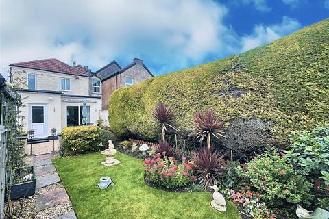 18 Bedford Road, Weston-super-mare, BS23 4EJ