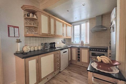 18 Bedford Road, Weston-super-mare, BS23 4EJ