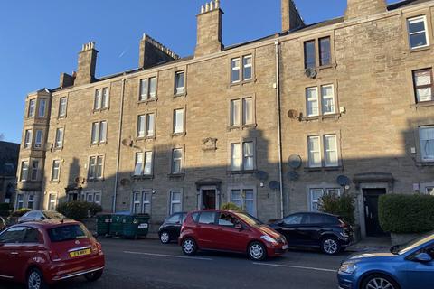 1 bedroom flat to rent, Clepington Road, Dundee, DD3