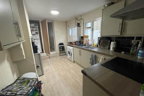 5 bedroom terraced house to rent, Beaconsfield Road, Brighton, East Sussex