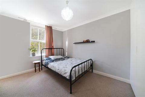 2 bedroom flat for sale, 67 Cadogan Terrace, London E9