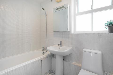 2 bedroom flat for sale, 67 Cadogan Terrace, London E9