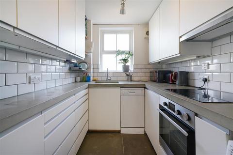 2 bedroom flat for sale, 67 Cadogan Terrace, London E9