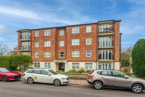 2 bedroom flat for sale, Byron Road, Worthing, West Sussex, BN11