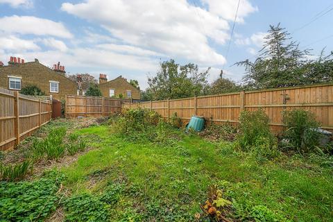 3 bedroom maisonette for sale, Tranmere Road, Earlsfield