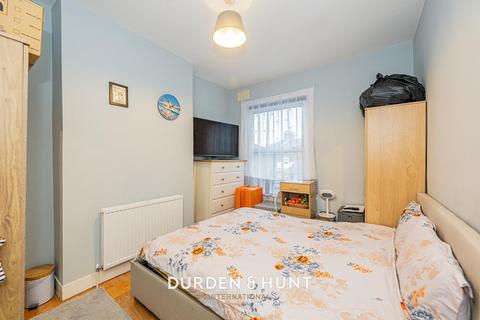 1 bedroom apartment for sale, Leyton Park Road, London E10