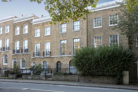 3 bedroom terraced house for sale, Camberwell New Road, Camberwell, SE5