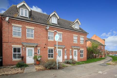 3 bedroom end of terrace house for sale, Midland Road, Thrapston NN14