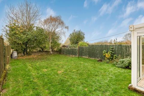 213 Alexander Drive, Cirencester, GL7 1UH