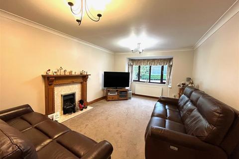 5 bedroom detached house for sale, Ingestre Close, Heath Hayes, Cannock