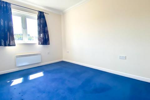 2 bedroom flat for sale, Kennington, Ashford, TN25