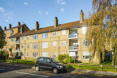 2 bedroom flat for sale, Devonshire Road, London W4