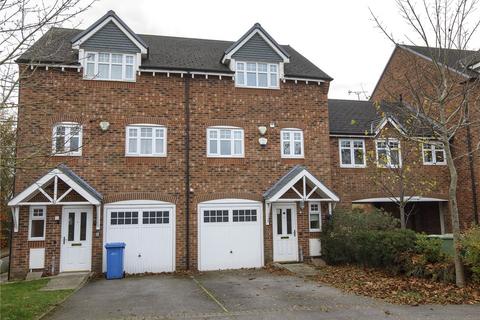 3 bedroom terraced house to rent, Bracken Way, Harworth, Doncaster, Nottinghamshire, DN11