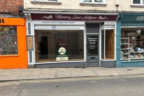 Shop to rent, Queen Street, Southwell, Nottinghamshire, NG25