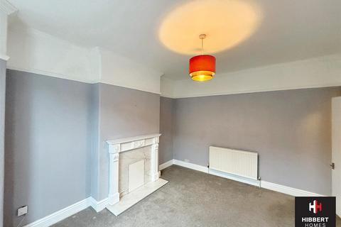 3 bedroom end of terrace house to rent, York Road, Bowdon WA14