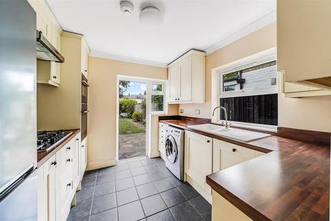 22 Pretoria Road, Chingford, London, E4 7HA