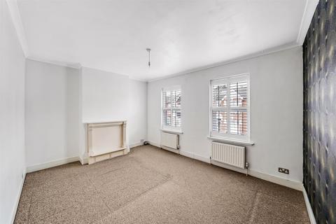 22 Pretoria Road, Chingford, London, E4 7HA