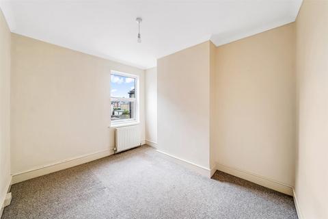 22 Pretoria Road, Chingford, London, E4 7HA