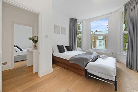 2 bedroom flat for sale, Holland Road, London W14