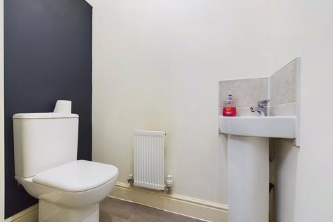 58 Manu Marble Way, Gloucester, GL1 5QZ