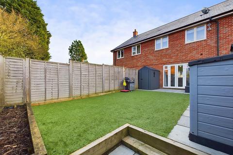 58 Manu Marble Way, Gloucester, GL1 5QZ