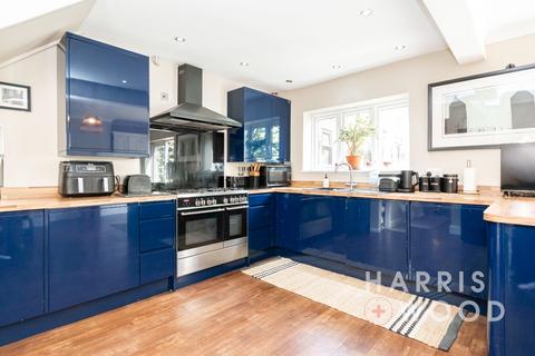 3 bedroom semi-detached house for sale, Oaklands Avenue, Colchester, Essex, CO3