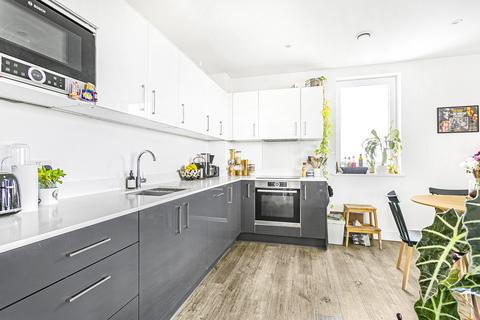 2 bedroom apartment for sale, Beck Square, London, E10