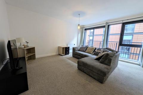 2 bedroom apartment to rent, Benson Street, Liverpool