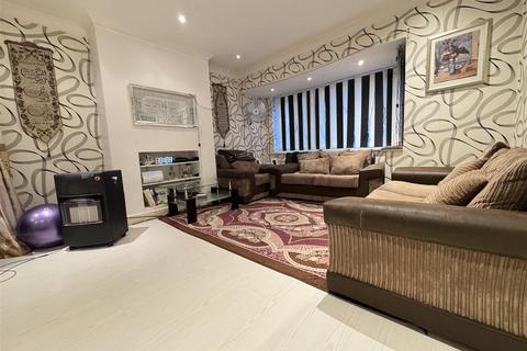 22 Calder Grove, Birmingham, B20 2HR
