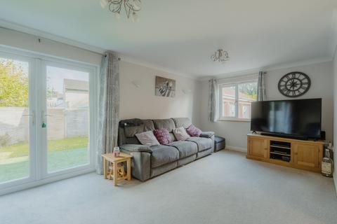 4 bedroom detached house for sale, Bassetts Close, Copplestone, EX17