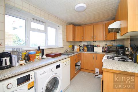 3 bedroom flat for sale, St. Edmunds Road, Edmonton, N9