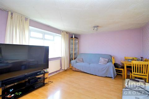 3 bedroom flat for sale, St. Edmunds Road, Edmonton, N9