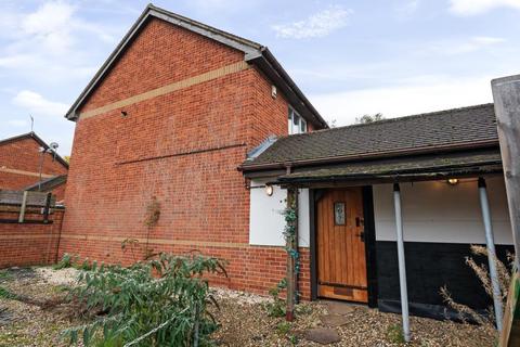 6 Fairfax Gate, Holton, Oxford, OX33 1QE
