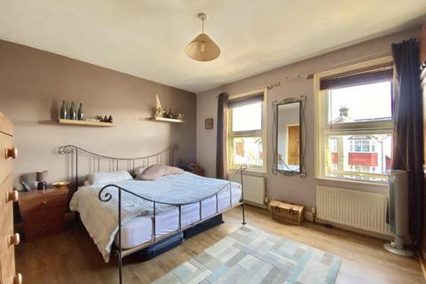 49 Dawley Road, Hayes, UB3 1LU