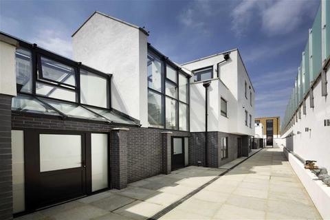 3 bedroom house to rent, Whittlebury Mews East, Primrose Hill, NW1