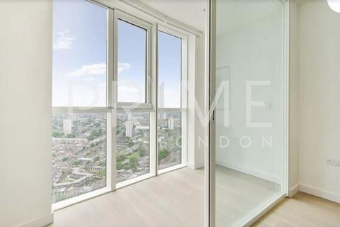 1 bedroom apartment for sale, Sky Gardens, Nine Elms, London