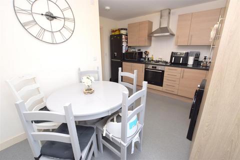 2 bedroom end of terrace house for sale, Trefoil Close, Grimsby DN33