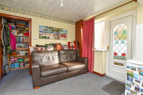 1 bedroom maisonette for sale, High Street, London Colney, St. Albans