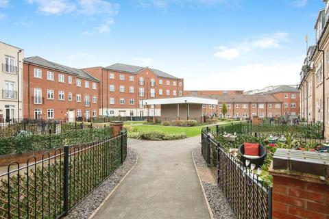 2 bedroom flat for sale, Abbotsbury Court, Rambush Lane, Shirley, Solihull