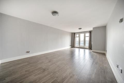 2 bedroom flat to rent, Charter Quay, Kingston, KT1