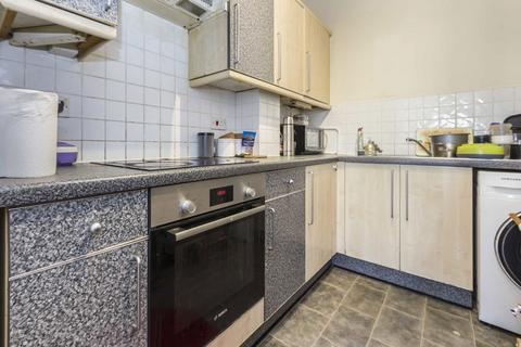 2 bedroom flat to rent, Sopwith Way, Kingston Upon Thames KT2